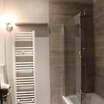 L'ecurie De Vieux-moulin Guest house 3*