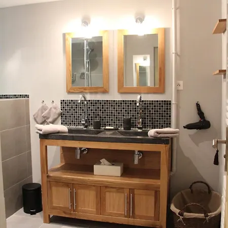 L'écurie De Vieux-moulin Maison d'hôtes Vieux-Moulin (Oise)