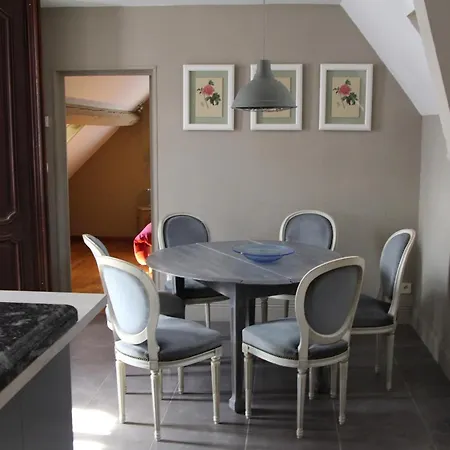 L'écurie De Vieux-moulin