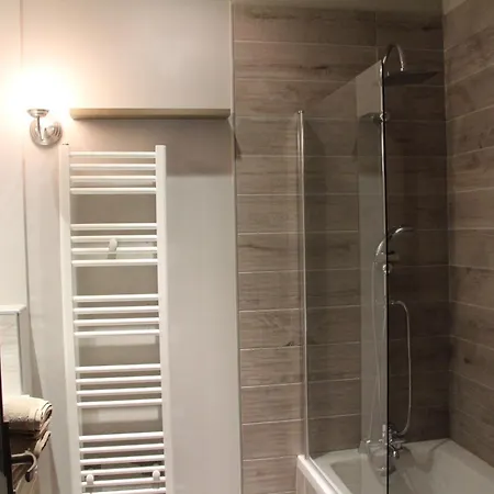 L'ecurie De Vieux-moulin Gæstehus 3*