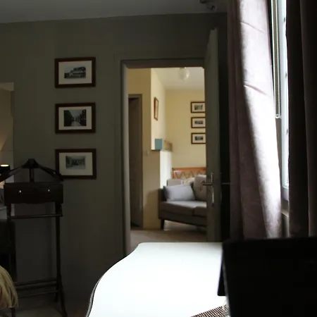 L'écurie De Vieux-moulin 3* Vieux-Moulin (Oise)