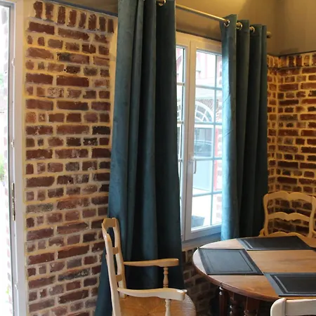 Maison d'hôtes L'écurie De Vieux-moulin Vieux-Moulin (Oise)