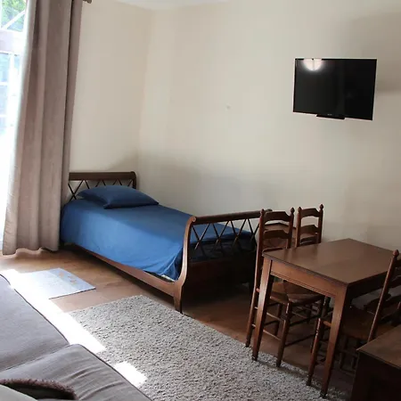 L'écurie De Vieux-moulin Maison d'hôtes 3*