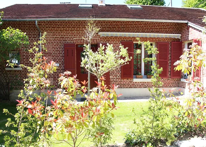 L'ecurie De Vieux-moulin 3* Vieux-Moulin (Oise)